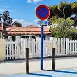 Maisonnette Climatisee A 35M De La Plage De La Capte Hyeres